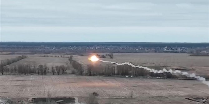 Ukrayna: Rusya'nın KA-52 Alligator helikopterini düşürdük