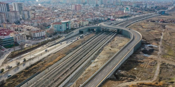 Etimesgut İstasyon Caddesi Alternatif Bulvar çalışmaları tamamlanıyor