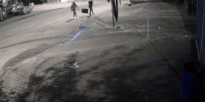 İş yeri önüne bırakılan şüpheli valizden 7 kilo esrar çıktı