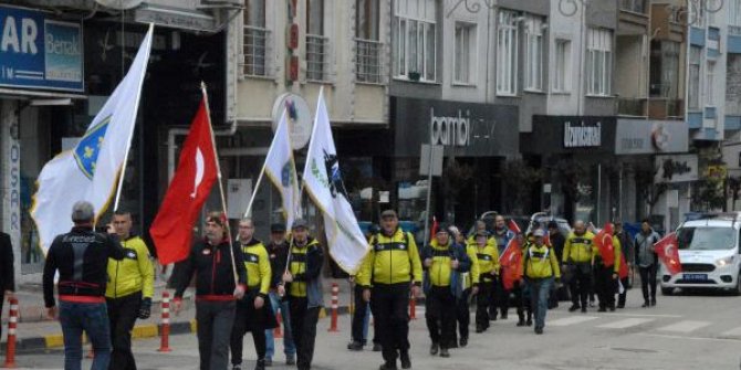 Bosna Hersek'ten şehitlere saygı için Çanakkale Şehitliği’ne yürüyorlar