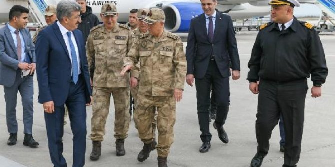 Jandarma Genel Komutanı Orgeneral Çetin Van'da