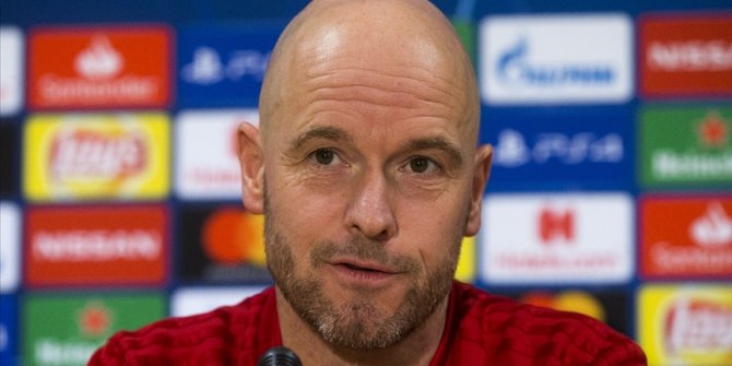 Manchester United, Hollandalı teknik adam Erik ten Hag'a emanet