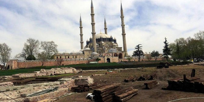Selimiye Camisi'nin meydan düzenleme projesinde sona gelindi