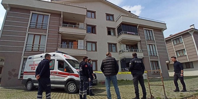 Cam silerken 2'nci kattan düşen kadın öldü