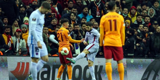 UEFA'dan Galatasaray'a kısmi tribün kapatma cezası