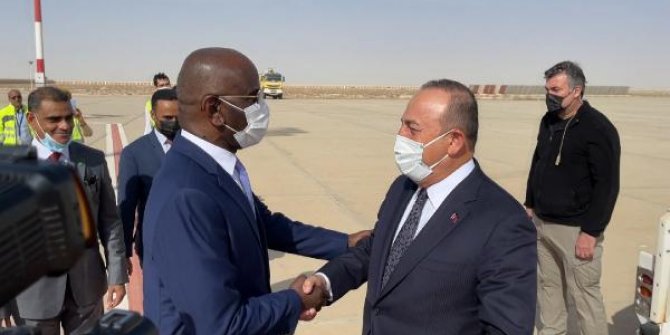 Bakan Çavuşoğlu, Moritanya’da mevkidaşıyla ‘Arsa Değişim Protokolü’ imzaladı