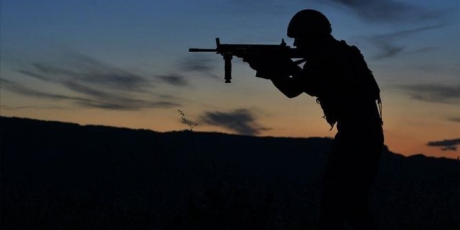 Fırat Kalkanı Harekat bölgesinde bir özel harekat polisi şehit oldu