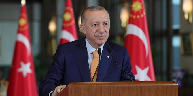 Cumhurbaşkanı Erdoğan, şehit ailelerine başsağlığı mesajı gönderdi