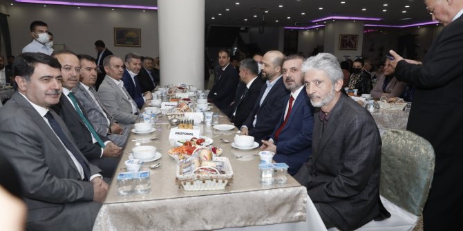 Ankara muhtarları, Sincan Kültür Evi'nde iftar programında buluştu