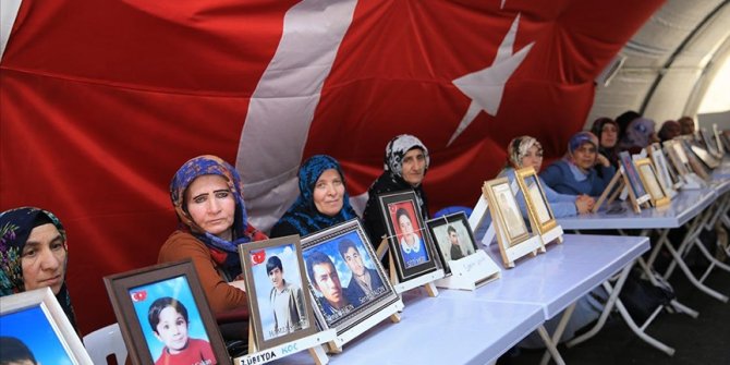 Diyarbakır anneleri evlatlarına kavuşmak istiyor
