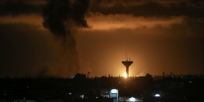 İsrail topçu birlikleri, Lübnan'da bazı hedefleri vurdu