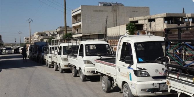 Terör örgütü YPG/PKK, Münbiç'te isteklerine karşı çıkan halkı yakıttan mahrum bırakıyor