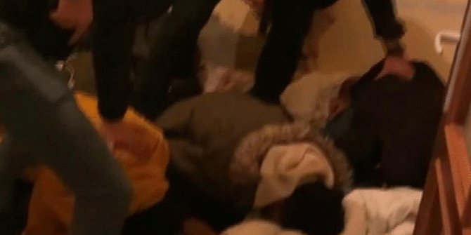 Taksim Meydanı'ndan kaçırılan 4 Nepalli turist operasyonla kurtarıldı