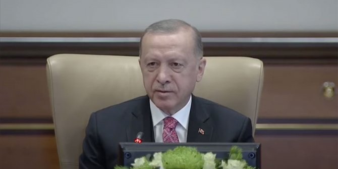 Cumhurbaşkanı Erdoğan: Kapalı mekanlardaki maske kullanma zorunluluğu tümüyle kaldırılmıştır