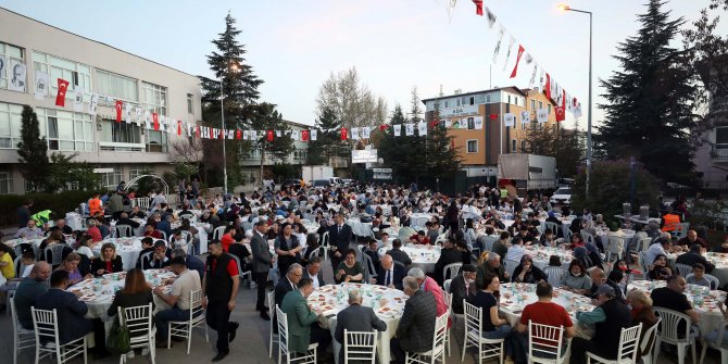 Mahalle iftarlarının son adresi Beştepe Mahallesi oldu