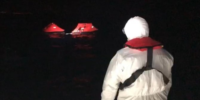 Ege Denizi'ndeki geri itmelerde suçlanan Frontex'in direktörü istifa etti