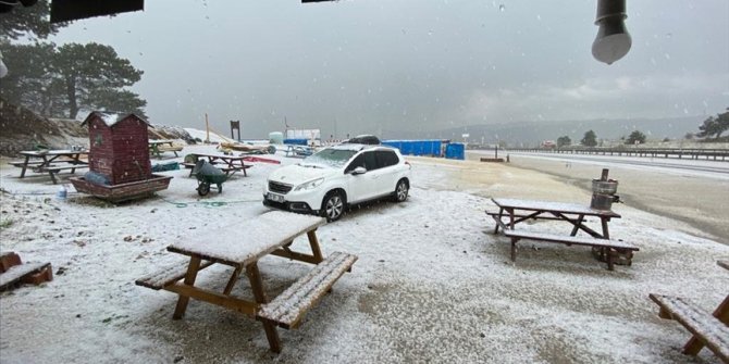 Karabük'te sağanak ve dolu etkili oldu