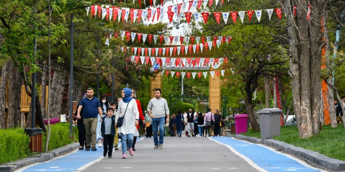 Ramazan Bayramı'nda ABB parkları Başkentlilerin tercihi oldu