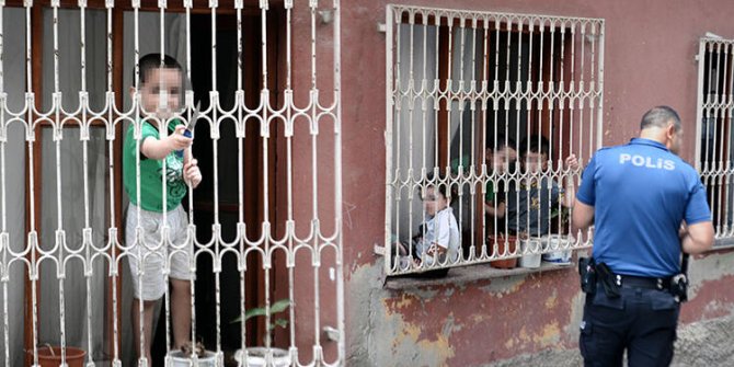 4 çocuğunu eve kilitleyip, cezaevindeki eşine bayram ziyaretine gitti