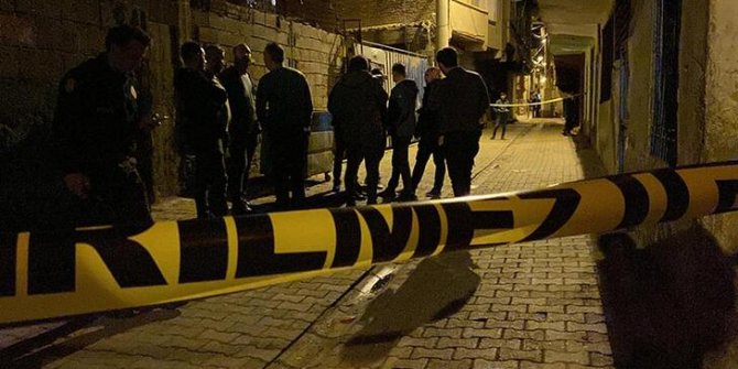 Kayıp olarak aranıyordu: Boş arazide yanmış ve parçalara ayrılmış cesedi bulundu