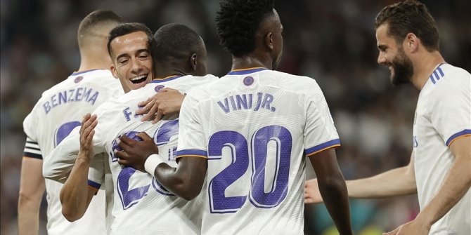 Real Madrid, Levante'yi 6-0 yendi