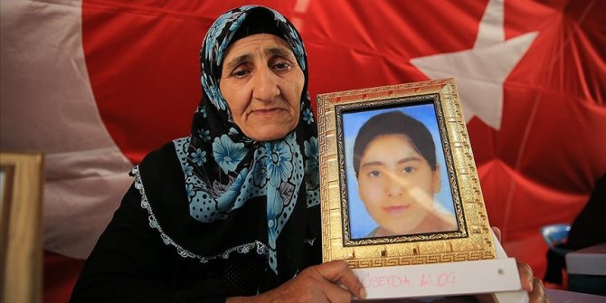 Diyarbakır annelerinden Koç: Ömrümün sonuna kadar kızımın peşini bırakmayacağım
