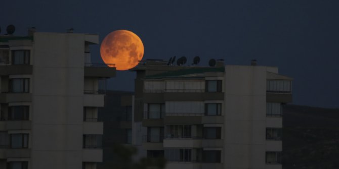 Ankara'da dolunay