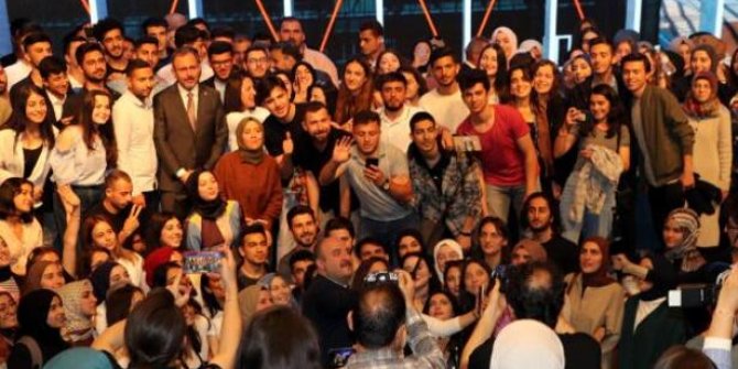 Ankara'da 'Gençlik ve Bilişim Festivali' başladı