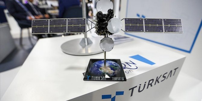 Türksat, yerli ürünlerini CABSAT fuarında görücüye çıkardı