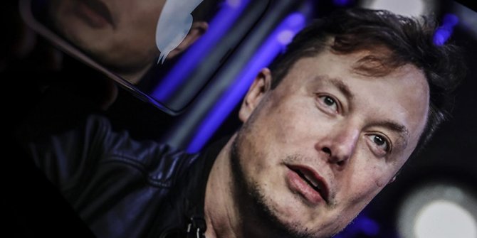 Elon Musk'tan Twitter'a "spam hesap" resti