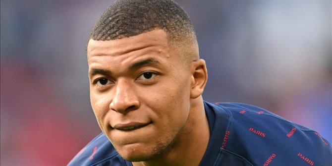 Barcelona Kulübü Başkanı Laporta: Mbappe net 50 milyon avro istiyor