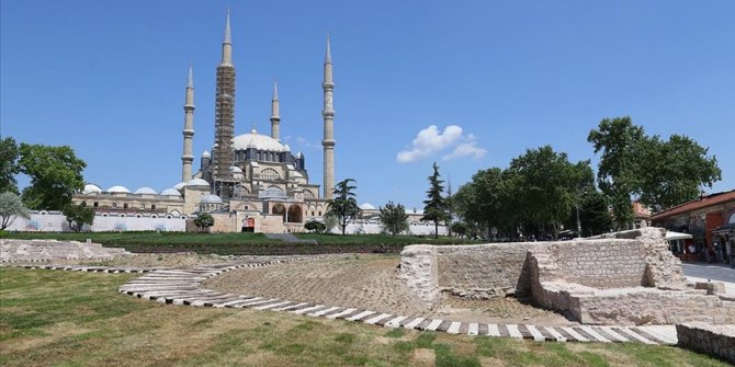 Mimar Sinan'ın şaheserine yakışır Selimiye Meydanı'nda çalışmalar tamamlandı