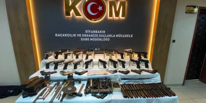 Diyarbakır'da kaçak silah imalathanesine baskın: 2 gözaltı
