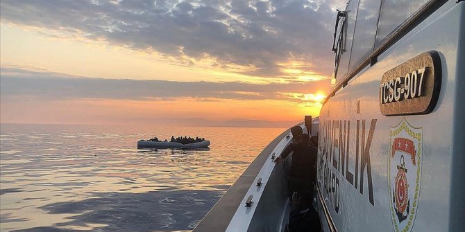 Sahil Güvenlik Bölge Komutanı Tezel: 2022 yılında, 417 olayda 12 bin 846 düzensiz göçmen kurtarıldı