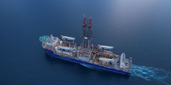 Bakan Dönmez: 4'üncü sondaj gemimiz yeni müjdeler için demir alacak