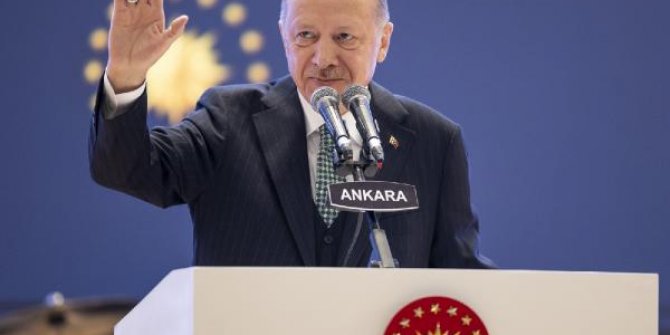 Cumhurbaşkanı Erdoğan: Gençlerimiz üretmede ve başarmada sınır tanımıyor