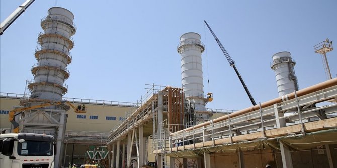 Libya, çatışmalara rağmen işi bırakmayan Türk şirketi ENKA ve Alman şirketi Siemens'i ödüllendirdi