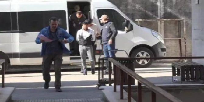 Bursa'da DEAŞ'lı 'canlı bomba' ve 2 kişi adliyede