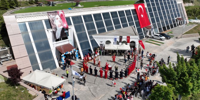 Kuzey Yıldızı Yüzme Havuzu ve Spor Salonu açıldı