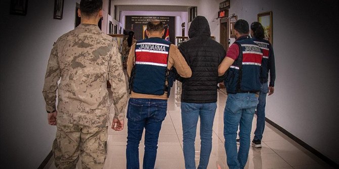 Van'da geçen haftaki terör operasyonlarında 31 zanlı gözaltına alındı