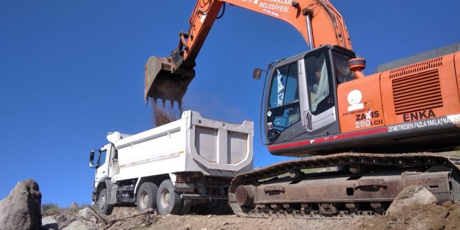 Pursaklar Belediyesi, ulaşım alanındaki yatırımlarına devam ediyor