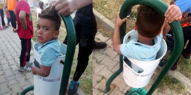 Saklambaç oynarken girdiği çöp kovasında sıkışan çocuk kurtarıldı
