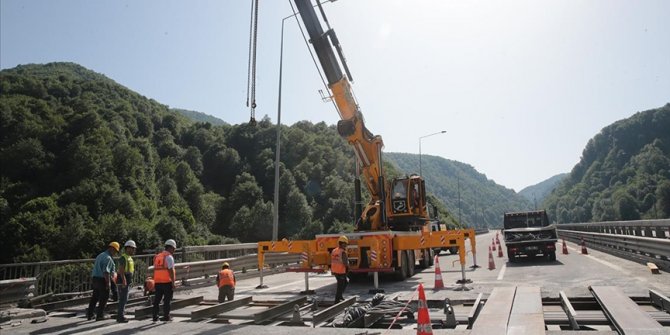 Bolu Dağı Tüneli viyadüklerinde genleşme derzi değişimi çalışmaları sürüyor