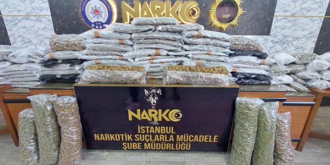 İstanbul'da 120 kilogram esrar ele geçirilen operasyonlar kamerada