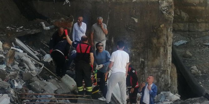 Erzincan'da inşaat kazısında göçük: 2 işçi yaralı