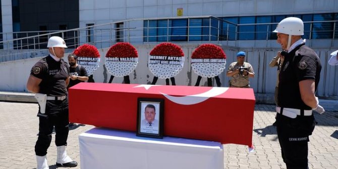 Bingöl'de kalp krizinden hayatını kaybeden emniyet müdürü için tören