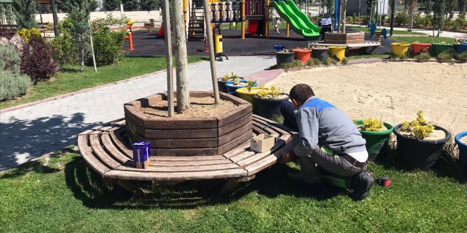 Pursaklar'da park ve yeşil alanlarda bakım, onarım çalışmalarını yoğunlaştı