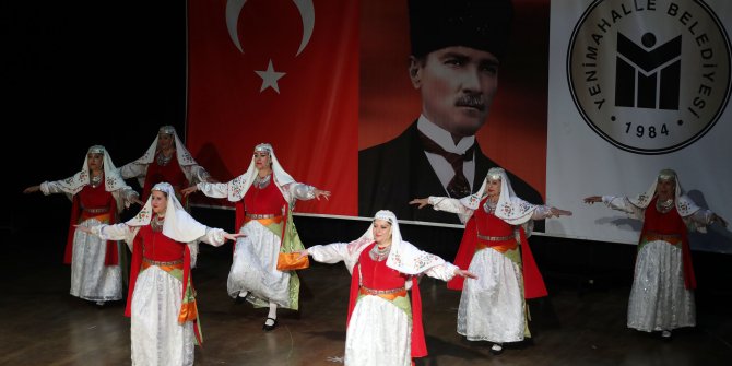 İkinci Bahar Dayanışma Merkezi sakinleri, yaz mevsimine dans gösterisiyle merhaba dedi