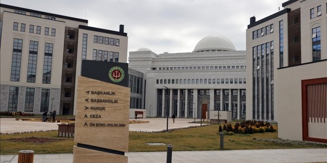 Yargıtay 1. Ceza Dairesi, Kadir Şeker'e verilen cezayı bozdu