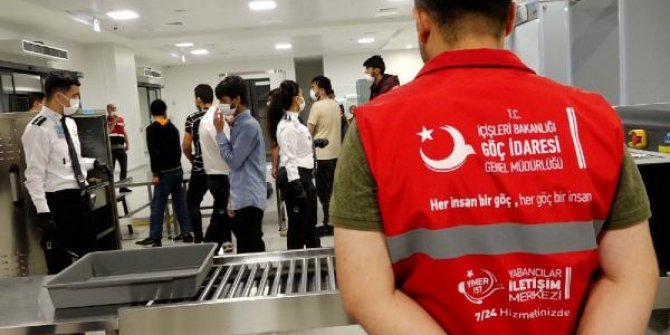 İstanbul'da yakalanan 6 bin 686 kaçak göçmen sınır dışı ediliyor